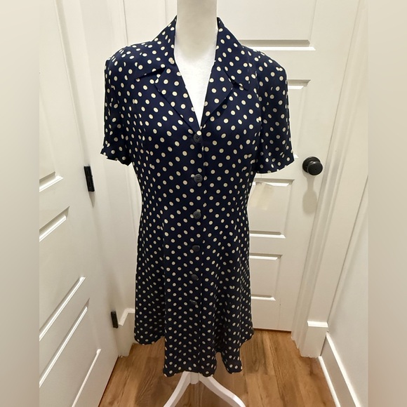 NWT. Ellen Tracy. Navy/Tan Polka Dot Silk Dress. Size 10. - Picture 1 of 9